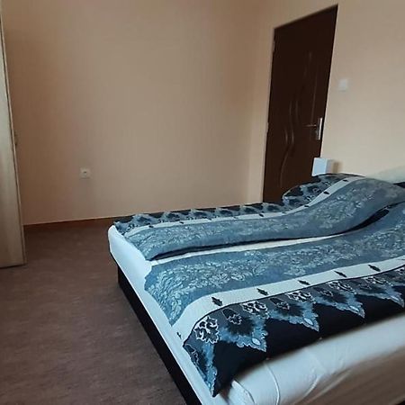 Rozika Apartman Ii. Хайдусобосло Экстерьер фото